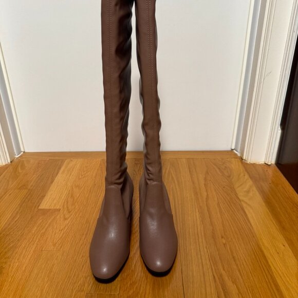Stuart Weitzman Frannie Leather Knee-High Boots 6.5 Taupe - Picture 3 of 6